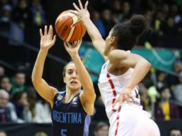 Macarena Durso teve bom rendimento atuando pelo Deportivo Berazategui / Foto: FIBA