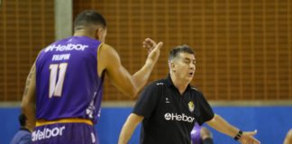 Filipin encabeça lista de técnicos da 2ª edição do Buzzer Beater