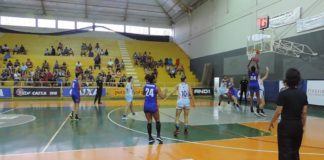 Com mais 19 pontos de Gil, Uninassau chegou a segunda vitória consecutiva na LBF / Foto: Renata Capelleto