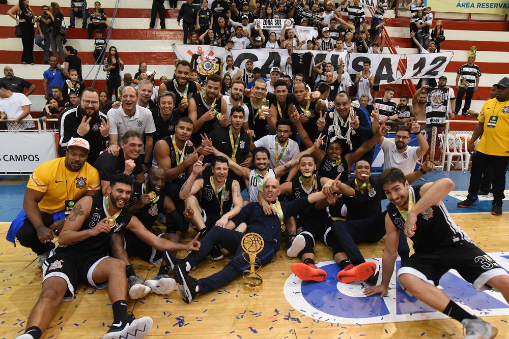 Corinthians conquista 1° vitória no Paulista de basquete masculino