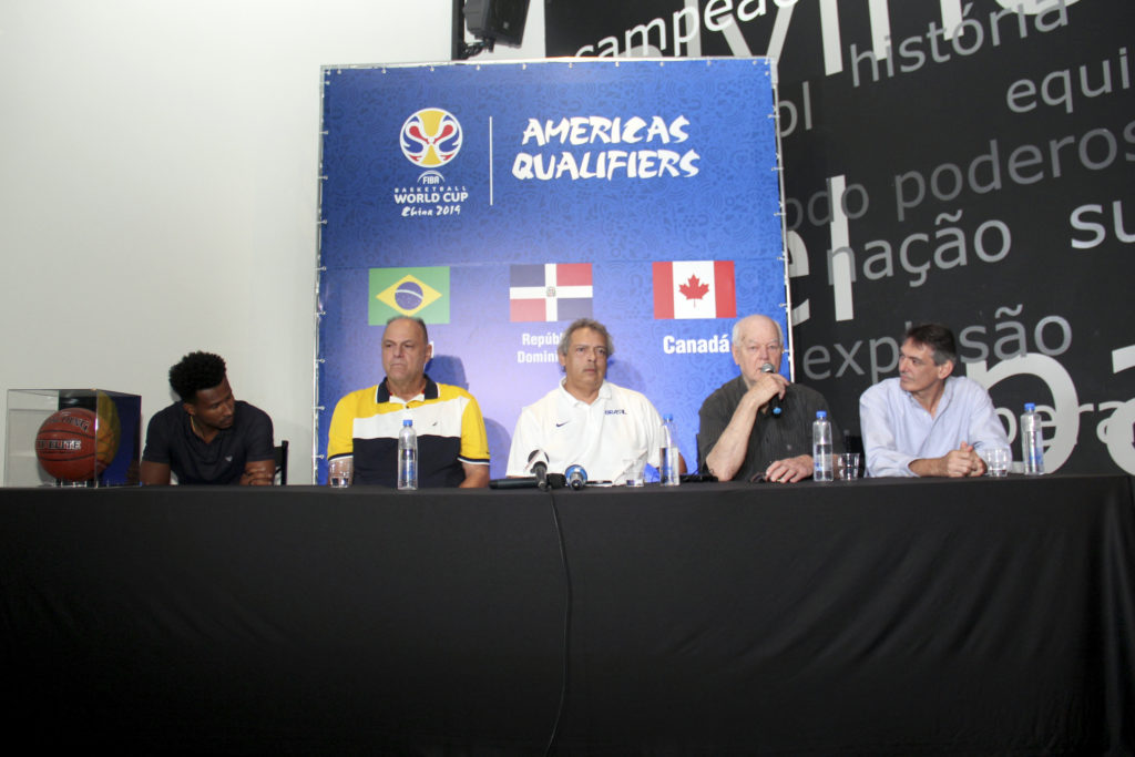 Leandrinho, Oscar, Guy, Wlamir e Mauro / Foto: Jorge Bevilaqua