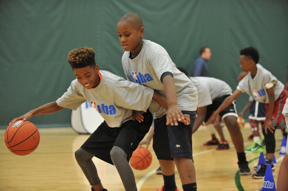 Clube Atlético JuventusEscola de Basquete - NBA Basketball School