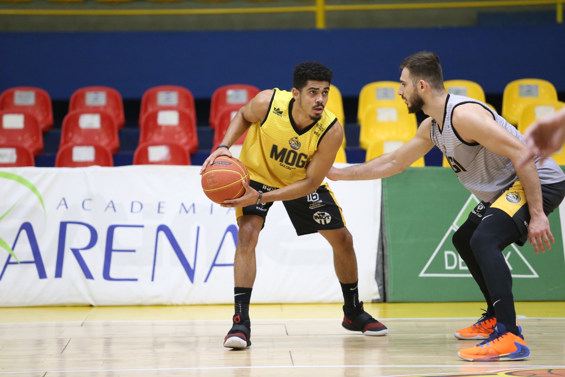 Foto: Antonio Penedo/Mogi Basquete