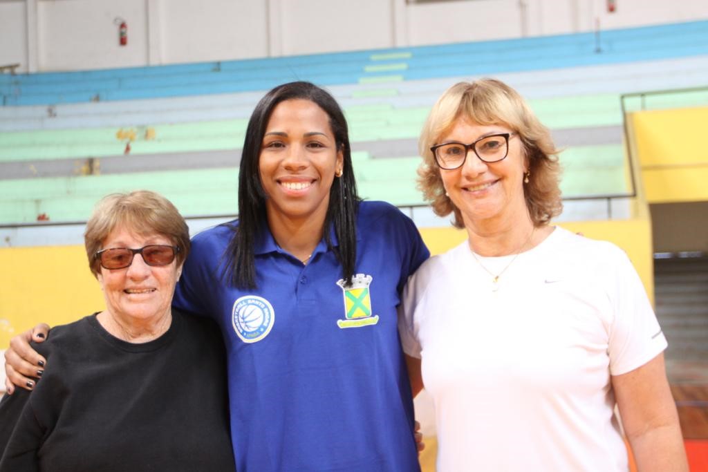 Laís Elena, Ariadna Felippe e Arilza Coraça / Foto: Divulgação