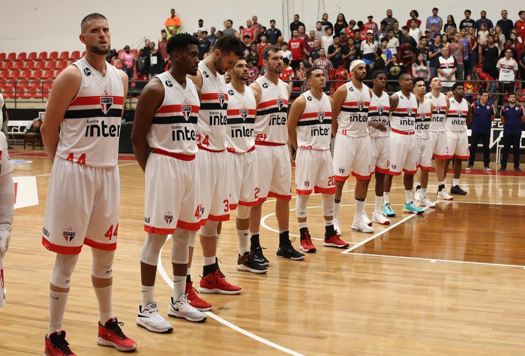 São Paulo visita o Pato Basquete pelo NBB