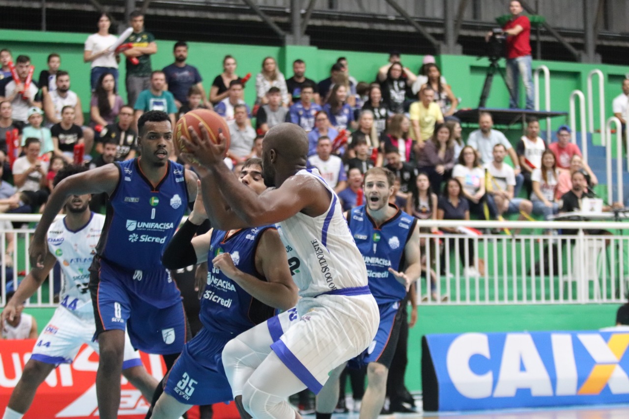 Foto: Lu Koba/Pato Basquete