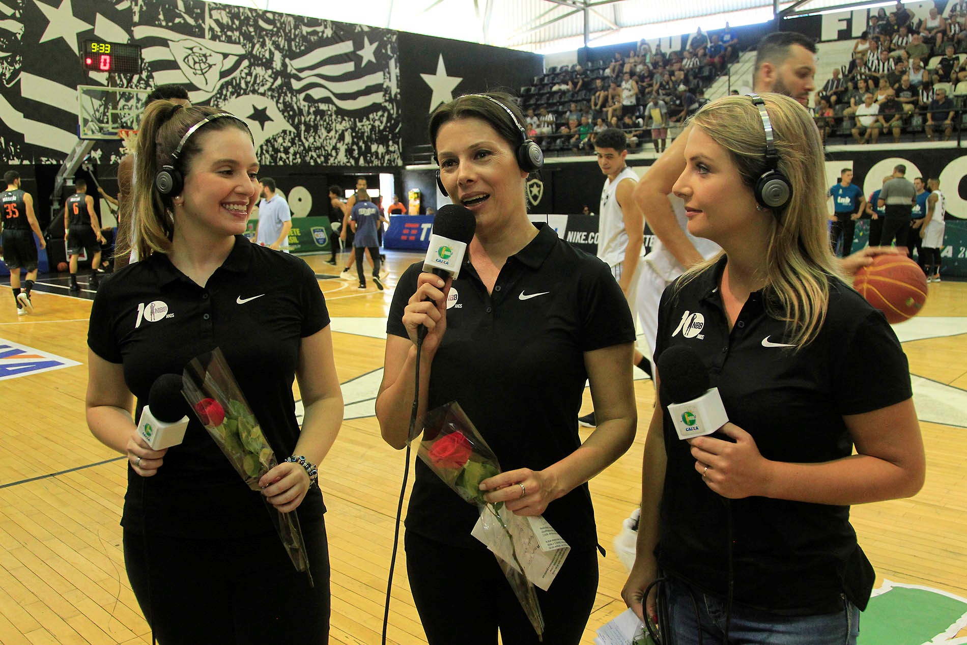 Giovanna Terezzino, Luciana Mariano e Caroline Patatt / Foto: Divulgação/LNB