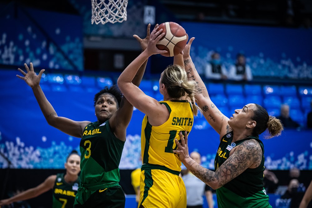 Basquete feminino é superado pela Austrália na estreia no Pré