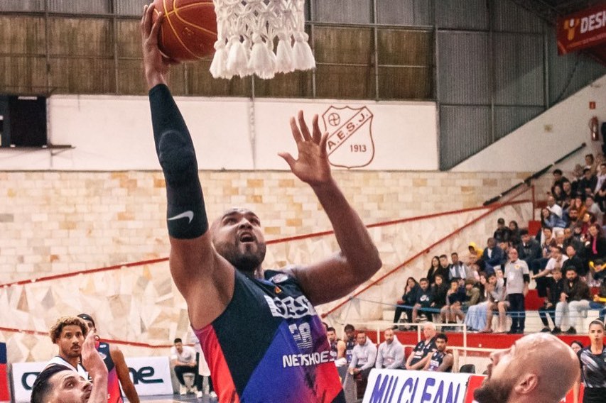 Bauru Basket vence SJC na primeira rodada do Campeonato Paulista