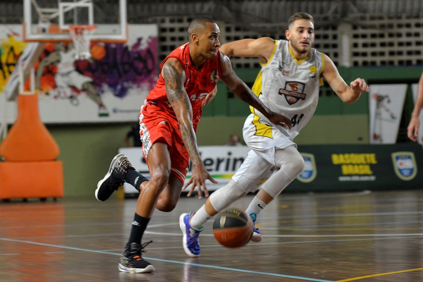 ESPORTE  AZ Araraquara se reforça para o Campeonato Paulista de Basquete -  Região em Destake