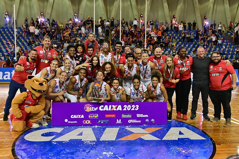 SESI - Araraquara - Sesi Araraquara é campeão Paulista de Basquete Feminino