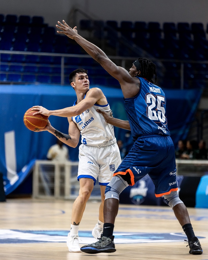 Minas vence mais uma e segue na liderança do NBB