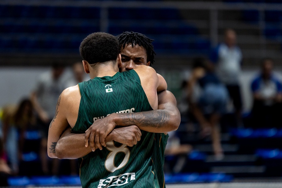 São Paulo vence o Cerrado Basquete e assume a liderança do NBB